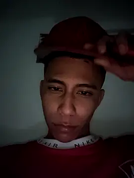 Snapshot of Davig4 chatting on October 2025 02:53:01 AM Davig4 online show from October 2025 02:53:01 AM