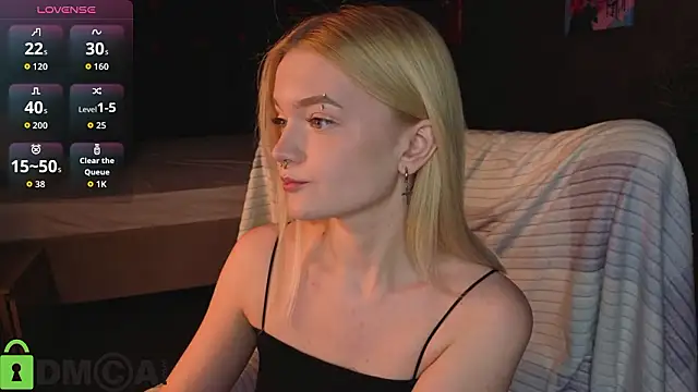 Carrie Foster online show from March 2026 01:45:01 PM