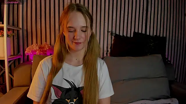 Casey Sweeet online show from April 2026 03:16:01 PM