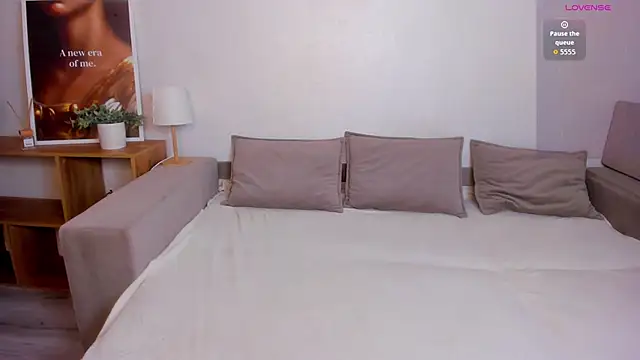 Snapshot of Elina_Star chatting on October 2025 02:39:02 PM Elina Star online show from October 2025 02:39:02 PM