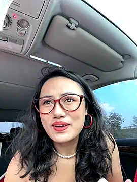 wen521 online show from October 2025 07:38:02 AM