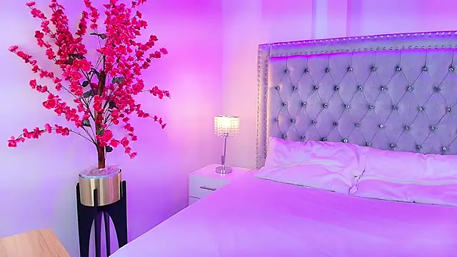 Ahilin luther online show from November 2025 04:20:02 PM