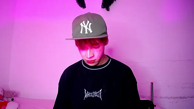 Snapshot of lucky_stricke chatting on January 2026 04:58:02 AM lucky stricke online show from January 2026 04:58:02 AM