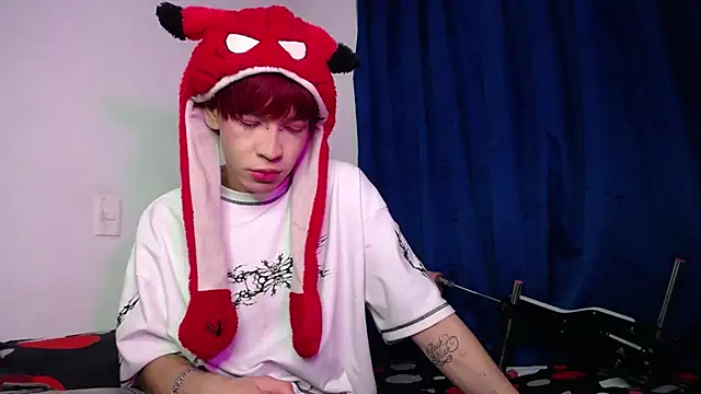 lucky stricke online show from April 2026 04:57:01 AM