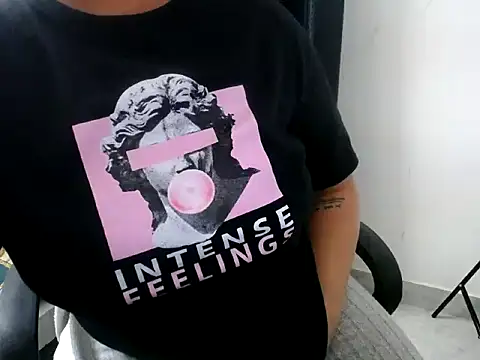 Roshi Love online show from April 2026 05:47:01 PM