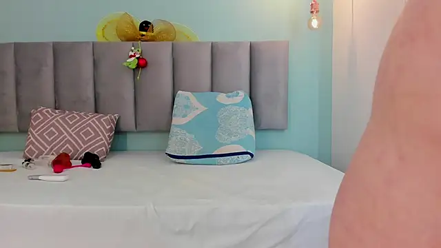 genesis4u online show from January 2026 12:09:02 PM