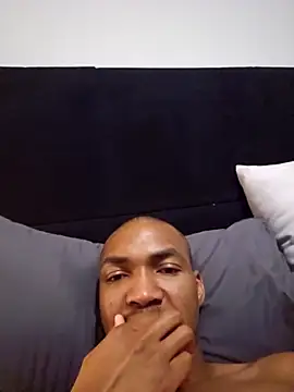 Snapshot of mojaymort chatting on September 2025 11:37:02 PM mojaymort online show from September 2025 11:37:02 PM