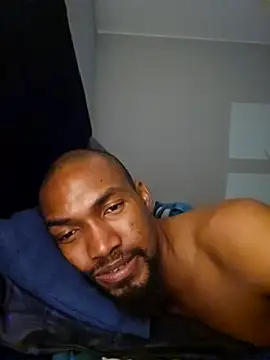 Snapshot of mojaymort chatting on October 2025 09:35:02 PM mojaymort online show from October 2025 09:35:02 PM