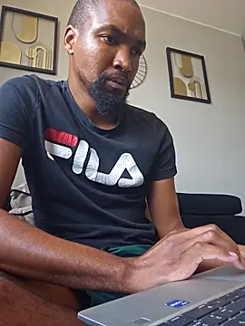 Snapshot of mojaymort chatting on October 2025 10:15:01 AM mojaymort online show from October 2025 10:15:01 AM