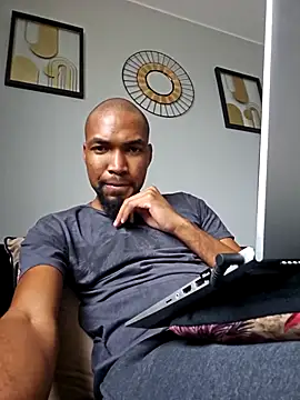 Snapshot of mojaymort chatting on October 2025 08:15:02 AM mojaymort online show from October 2025 08:15:02 AM