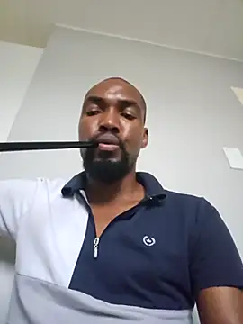 Snapshot of mojaymort chatting on November 2025 04:03:01 PM mojaymort online show from November 2025 04:03:01 PM