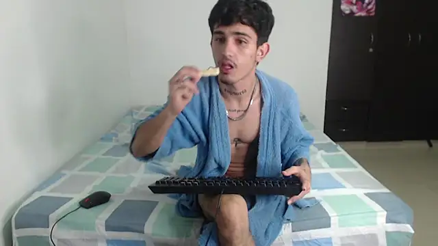 nextboywell1 online show from November 2025 09:20:01 AM