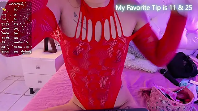 Snapshot of _jasmine_blush chatting on November 2025 08:20:01 PM jasmine blush online show from November 2025 08:20:01 PM