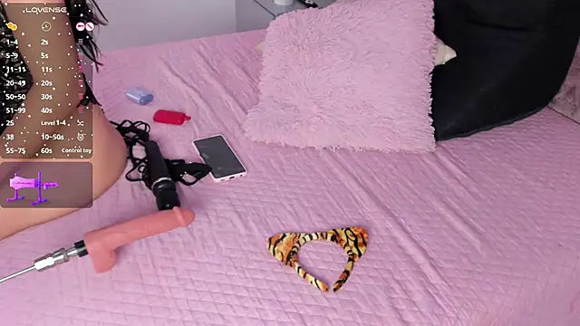 Snapshot of _jasmine_blush chatting on November 2025 11:56:02 AM jasmine blush online show from November 2025 11:56:02 AM