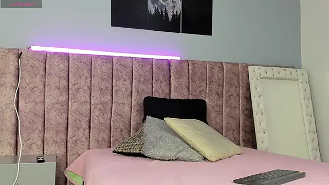  jasmine blush online show from January 2026 06:33:02 PM