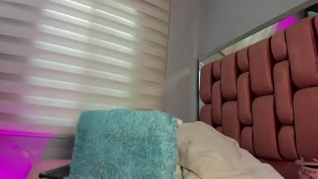  jasmine blush online show from February 2026 01:38:01 PM