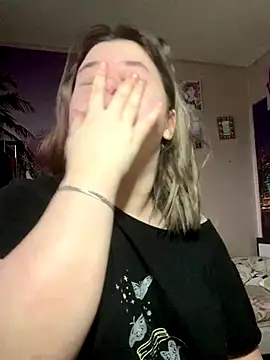 Kemeli008 online show from October 2025 11:14:02 AM