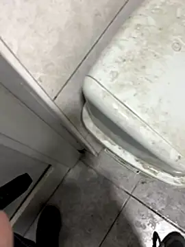 Snapshot of KAZANOVAA chatting on November 2025 12:52:01 PM KAZANOVAA online show from November 2025 12:52:01 PM