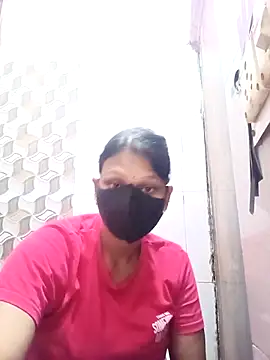 Snapshot of varnika chatting on October 2025 09:15:01 AM varnika online show from October 2025 09:15:01 AM