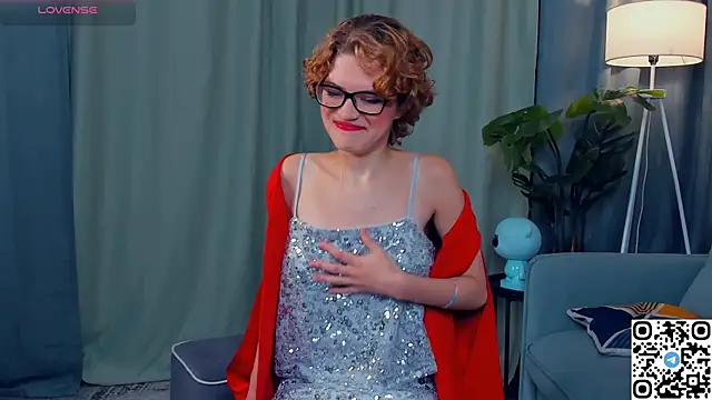 Snapshot of EdlinGathright chatting on November 2025 03:49:01 AM EdlinGathright online show from November 2025 03:49:01 AM