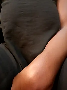 Africanmilk256 online show from November 2025 09:20:01 AM