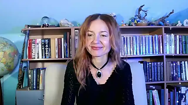 Snapshot of Foxilady357 chatting on October 2025 03:35:02 PM Foxilady357 online show from October 2025 03:35:02 PM