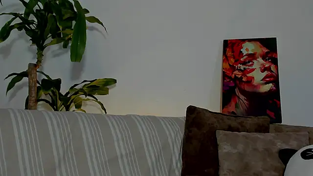 LoganTwink18 online show from February 2026 02:19:01 AM