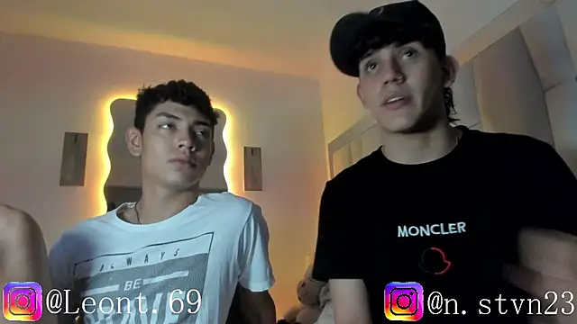 LoganTwink18 online show from April 2026 02:20:02 AM