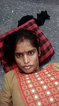 Guriya0076 online show from September 2025 06:01:02 AM