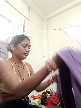 Guriya0076 online show from May 2026 01:02:04 AM