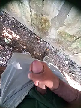 Snapshot of Desi_Horny_Boys chatting on December 2025 06:18:01 AM Desi Horny Boys online show from December 2025 06:18:01 AM