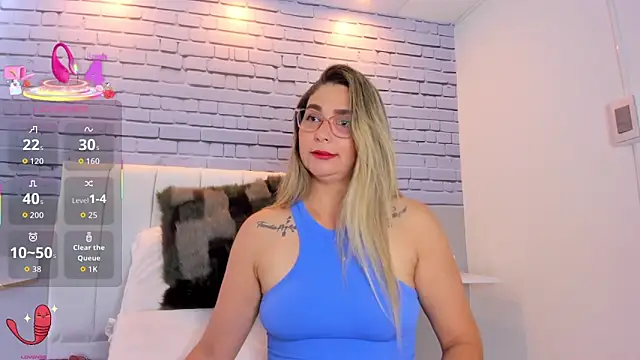 MelanyVegas online show from September 2025 08:14:02 AM