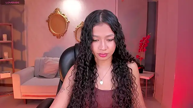 SophieHouston  online show from November 2025 04:24:01 AM