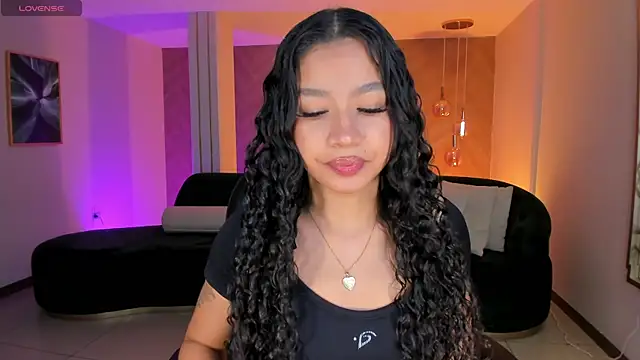 SophieHouston  online show from December 2025 04:22:01 AM