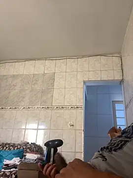 Snapshot of PIROCAGG21 chatting on December 2025 10:20:02 AM PIROCAGG21 online show from December 2025 10:20:02 AM