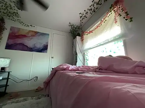 moan4mona online show from April 2026 10:07:02 PM