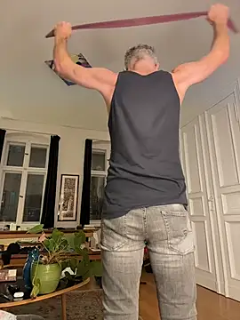 Snapshot of SexyLeon8 chatting on November 2025 06:48:02 PM SexyLeon8 online show from November 2025 06:48:02 PM