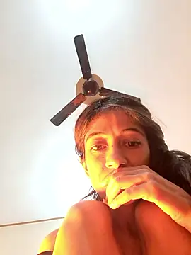 babe jasmine online show from January 2026 06:29:01 AM