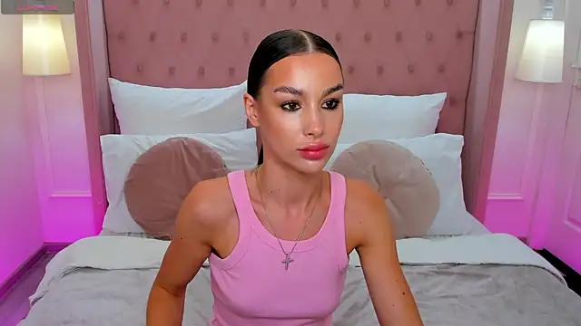 MilaMour online show from June 2026 05:08:01 AM