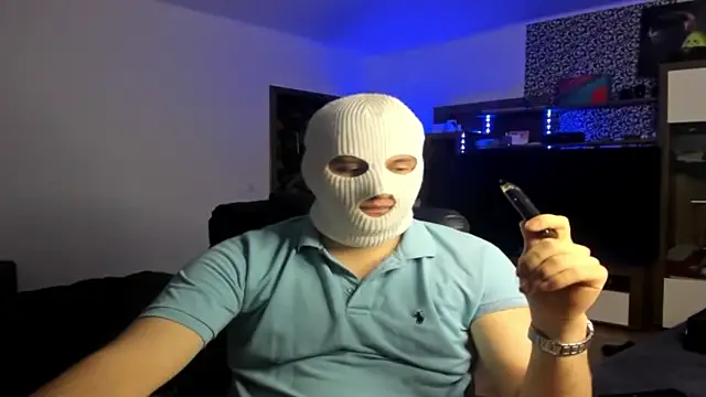 Snapshot of romiosabrino chatting on December 2025 06:47:02 PM romiosabrino online show from December 2025 06:47:02 PM