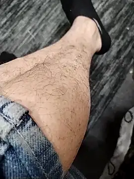 Snapshot of emerryosef chatting on March 2026 09:15:01 AM emerryosef online show from March 2026 09:15:01 AM