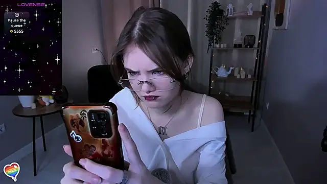 Dilara xBaby online show from November 2025 02:18:02 PM