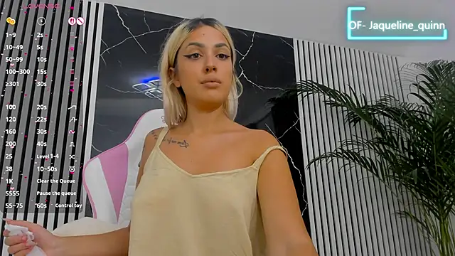 Snapshot of daisyblushh chatting on September 2025 06:41:02 PM daisyblushh online show from September 2025 06:41:02 PM