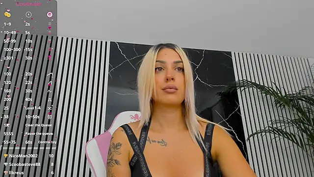 Snapshot of daisyblushh chatting on September 2025 10:01:02 PM daisyblushh online show from September 2025 10:01:02 PM