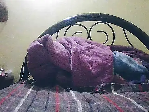 Snapshot of jorgexsuil2hh chatting on November 2025 06:30:02 PM jorgexsuil2hh online show from November 2025 06:30:02 PM