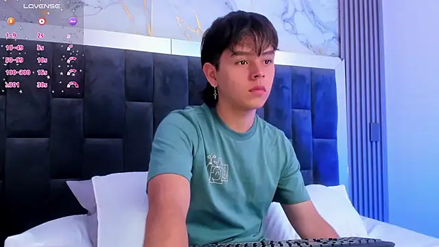 nico leroy online show from September 2025 10:21:02 PM