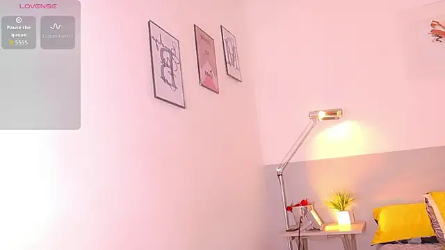 Snapshot of drooling4daddy chatting on October 2025 01:07:01 PM drooling4daddy online show from October 2025 01:07:01 PM