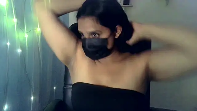 Karan Ash online show from November 2025 08:57:01 AM