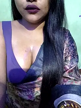 Snapshot of JIYA-04 chatting on November 2025 03:01:02 PM JIYA-04 online show from November 2025 03:01:02 PM