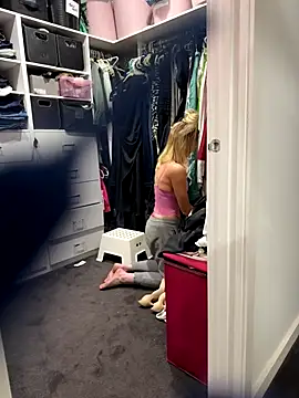 Reacher110565 online show from October 2025 10:34:02 AM